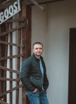 Evgeniy, 37, Moscow