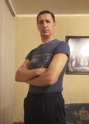 Илья