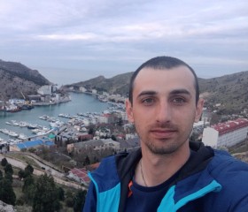 Pavel, 30, Sevastopol