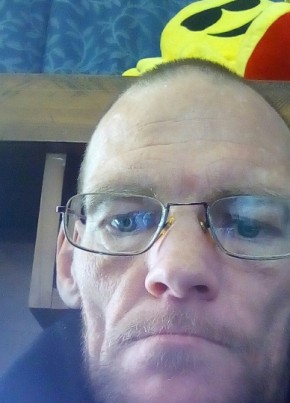 Fergus, 46, New Zealand, Porirua