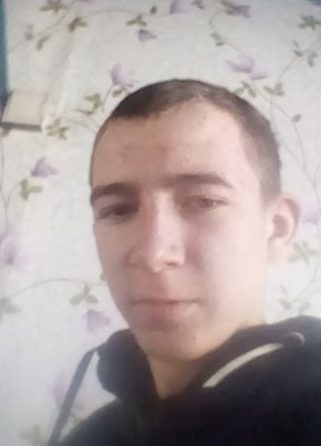 Иван, 22, Россия, Канск