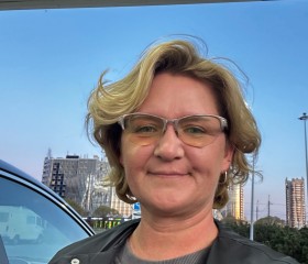 Svetlana, 48, Saint Petersburg