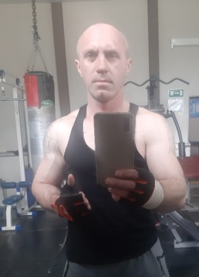 Aleksandr, 40, Russia, Nizhniy Tagil
