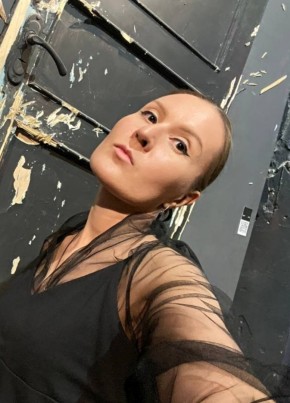 Olga, 41, Russia, Saint Petersburg