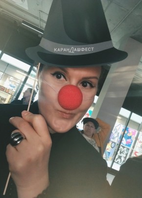 Olga, 41, Russia, Saint Petersburg