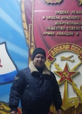 Виктор из Севастополи 45 лет