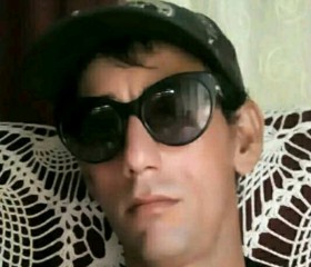 Yosbani, 35, Albany (State of New York)