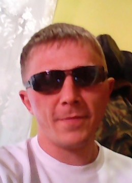 Юрий, 36, Россия, Новокубанск