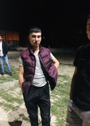 Heso, 23, Turkey, Mus