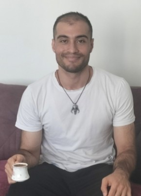 Mehmet из Kayseri 28 лет