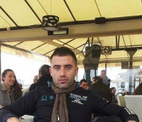 szki, 36, Studenichani