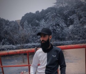 Fizan, 22, Toba Tek Singh