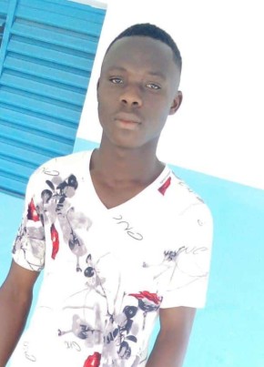 Latif Dahoué, 20, République de Côte d’Ivoire, Daloa