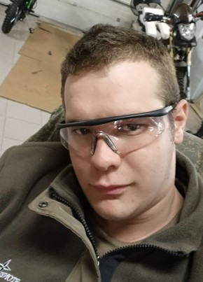 Артём из Краснокаменска 21 год