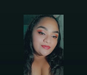 Yas, 24, Quesada