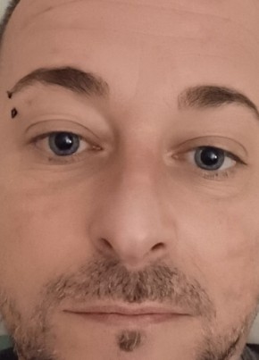 Ury 42 из Berga 42 года