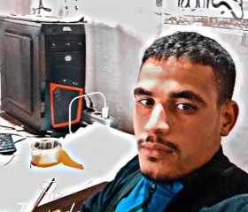 كريم, 18, Mascara