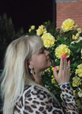 Elena, 42, Russia, Moscow