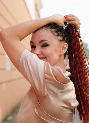 Lili, 53, Poland, Krakow