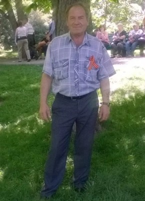 Валерий Акмаев, 62, Қазақстан, Алматы