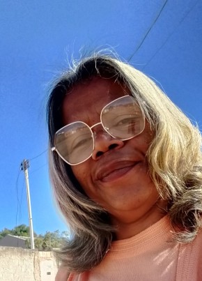 Silvana Félix из Brasília 46 лет