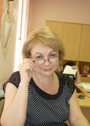 Елена, 61, Россия, Ижевск