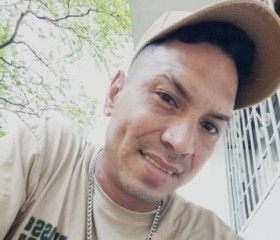 Josman, 34, Juan Griego