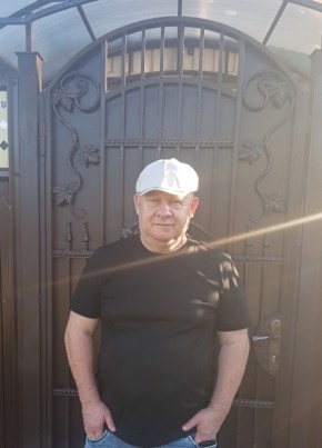 Андрей из Арзамаса 56 лет