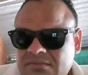 ALBERTO, 46, Canas