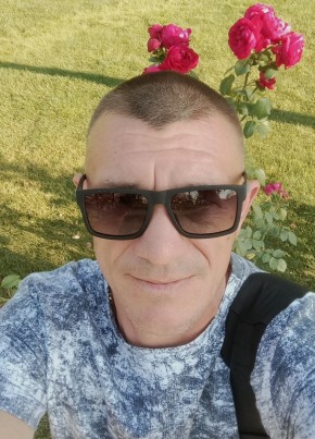 Иван из Керчи 45 лет