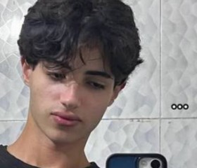 Adam, 19, Manchester