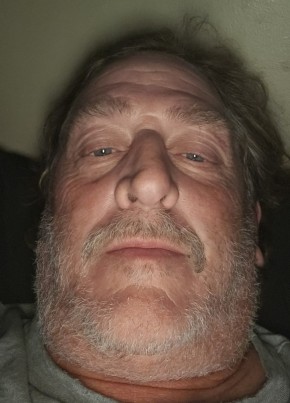 Joe из Clarksville (State of Tennessee) 63 года