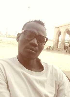 احمد حسن, 31, السودان, بورتسودان
