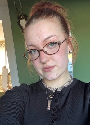 Sophia из Virginia Beach 31 год