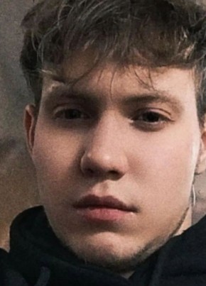 Иван Васильев из Уфы 23 года