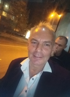 Константин из Сочи 56 лет