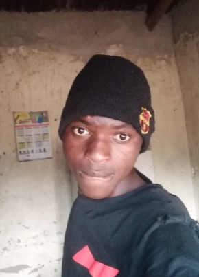 RASHID CHIMBALAN, 24, Malaŵi, Blantyre