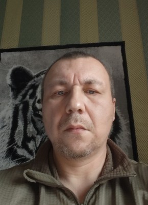Виталий из Димитровграда 44 года