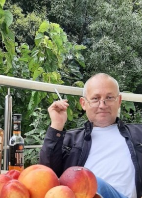 Роман