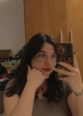 Elena, 23, Spain, Horta-Guinardo
