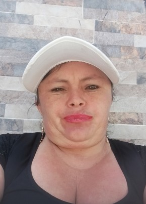 Cristina из Pasto 41 год