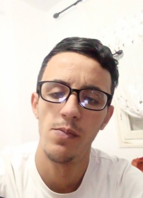 Marwan, 21, People’s Democratic Republic of Algeria, Tlemcen