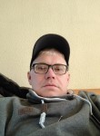 Vladimir, 42, Dobryanka