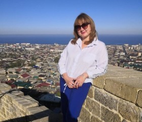 Alina, 47, Moscow