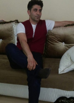 Murat Balcı, 43, Türkiye Cumhuriyeti, Eminönü