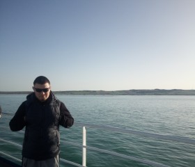 Răzvan, 19, Worksop