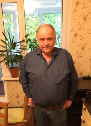 Ростислав, 61, Россия, Москва
