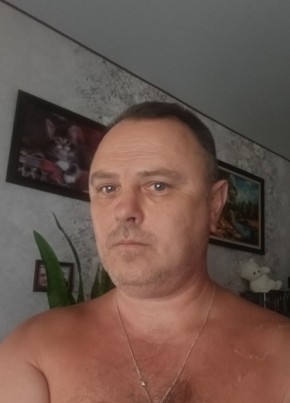 Виталик из Москвы 53 года