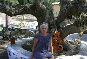 Elena, 54 - Just Me