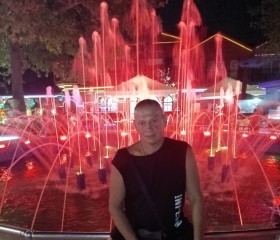 Ivan Morozov, 53, Volkhov